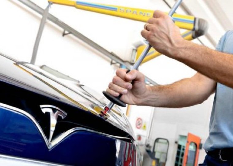 Hail_service_damage_repairs_Mazzarolo_Workshop_Fonte_Treviso